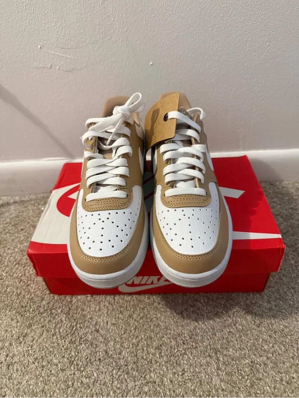 Nike low top
